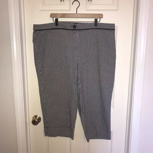 💥GUC! 24W Requirements Woman Capris